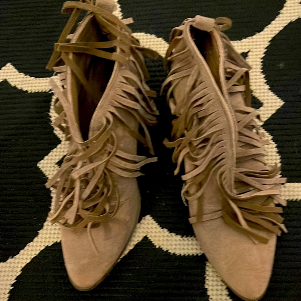 Beast Beige with tassle Booties